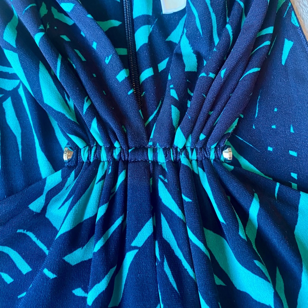 Michael Kors Sleeveless Blouse - Picture 4 of 5